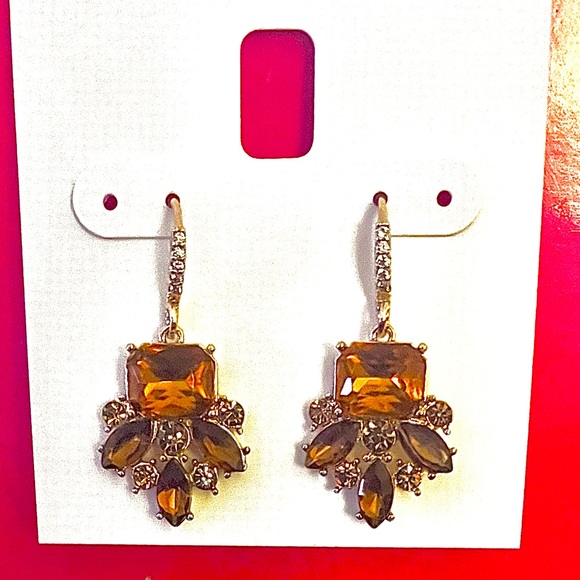 A Glowing Hue Runs Through These Golden Color Crystal and Stone hanging earrings - Picture 2 of 6